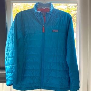 Patagonia puffer coat; Name on website: Kids Down Sweater
